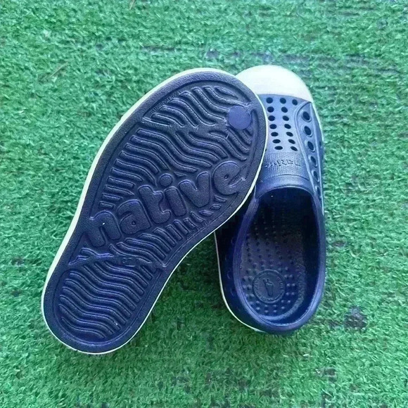 Native - Picture 6 of 7